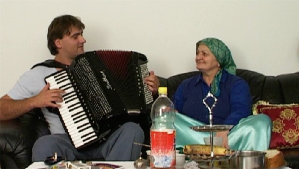 Rahima und ihr Sohn aus dem Kurzspielfilm "Rahima - Eine Reise" von Jasmina Eleta